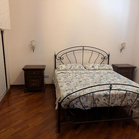 Апартаменты Torpigna House Рим Экстерьер фото